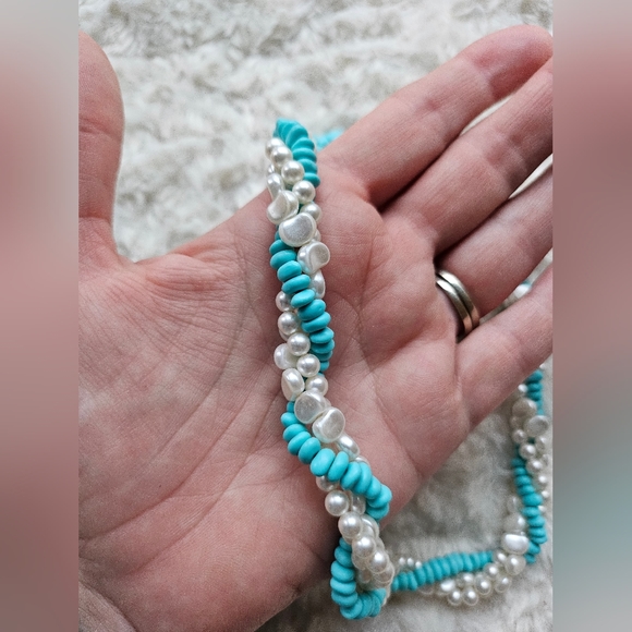 Vintage Avon Faux Turquoise Pearl Torsade Intertwined Rope Necklace, Choker - Picture 4 of 7